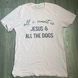 Graphic T-shirt for the dog lovers
